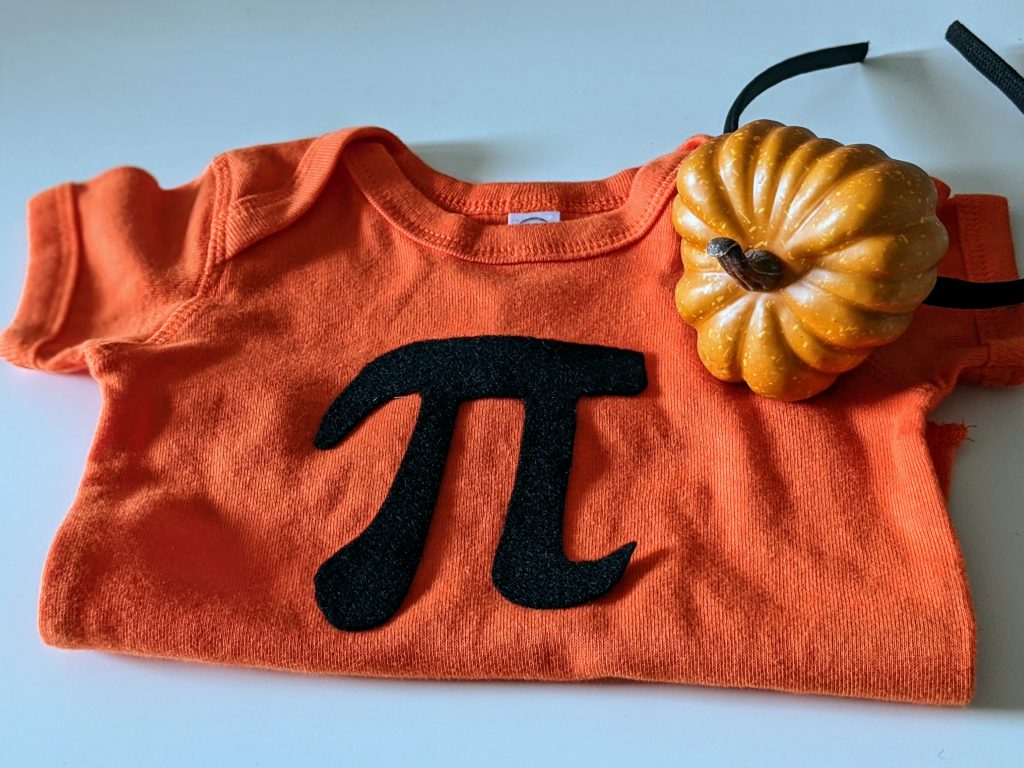 Halloween crafts and costumes for kids, DIY Pumpkin Pi Costume, DIY pumpkin headband