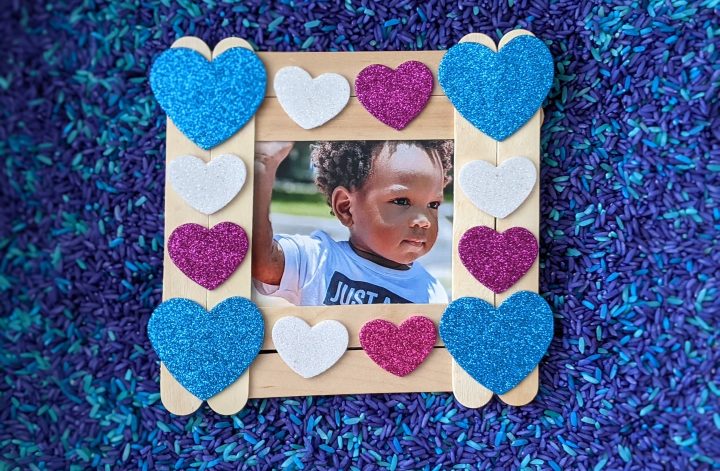 craft stick Valentine picture frame