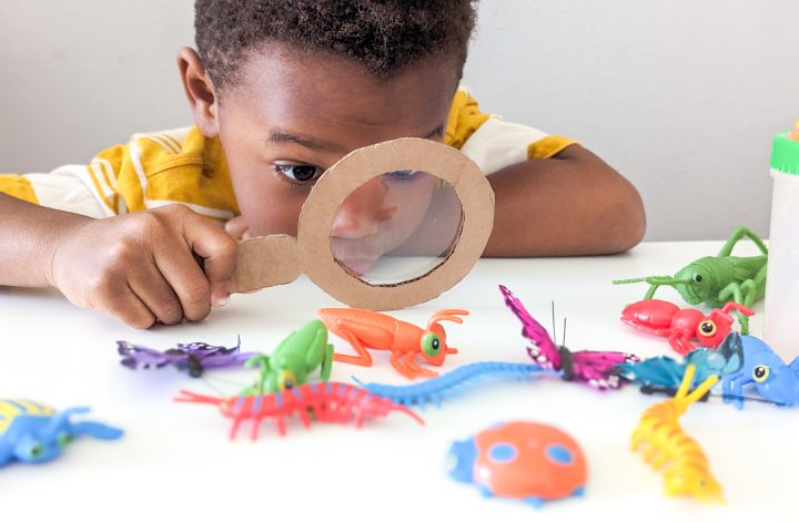 cardboard magnifying glass craft for kids, Black History Month Craft for Kids